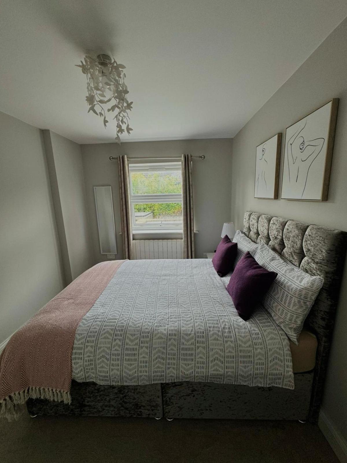 Brentford Guest Rooms Екстериор снимка