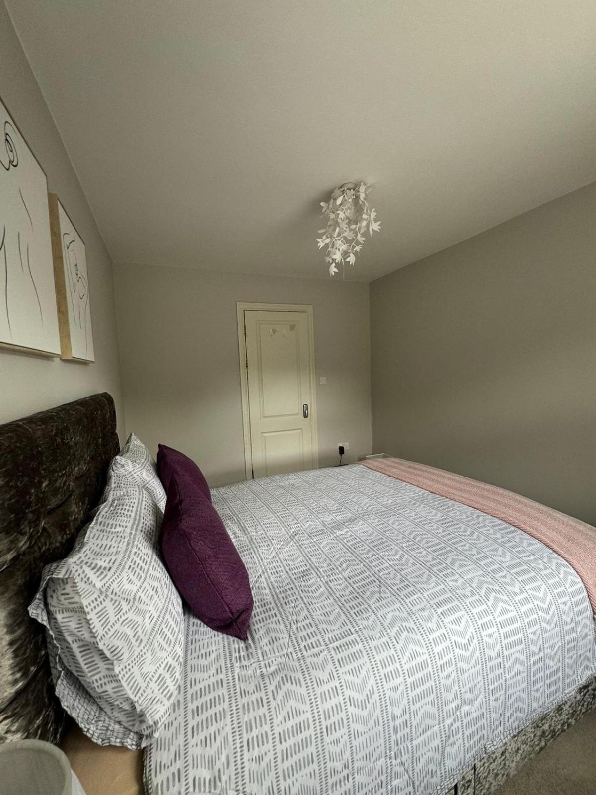 Brentford Guest Rooms Екстериор снимка